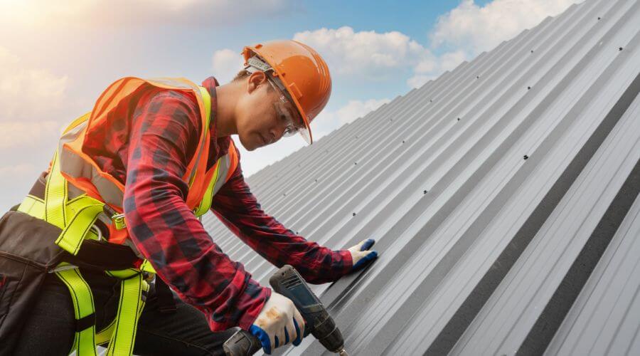 Professional gutter cleaning in Gwynedd Valley, PA
